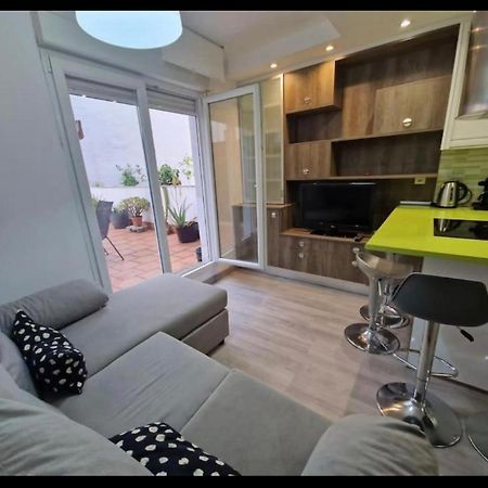 גיחון Apartamento Con Terraza Y Parking חדר תמונה