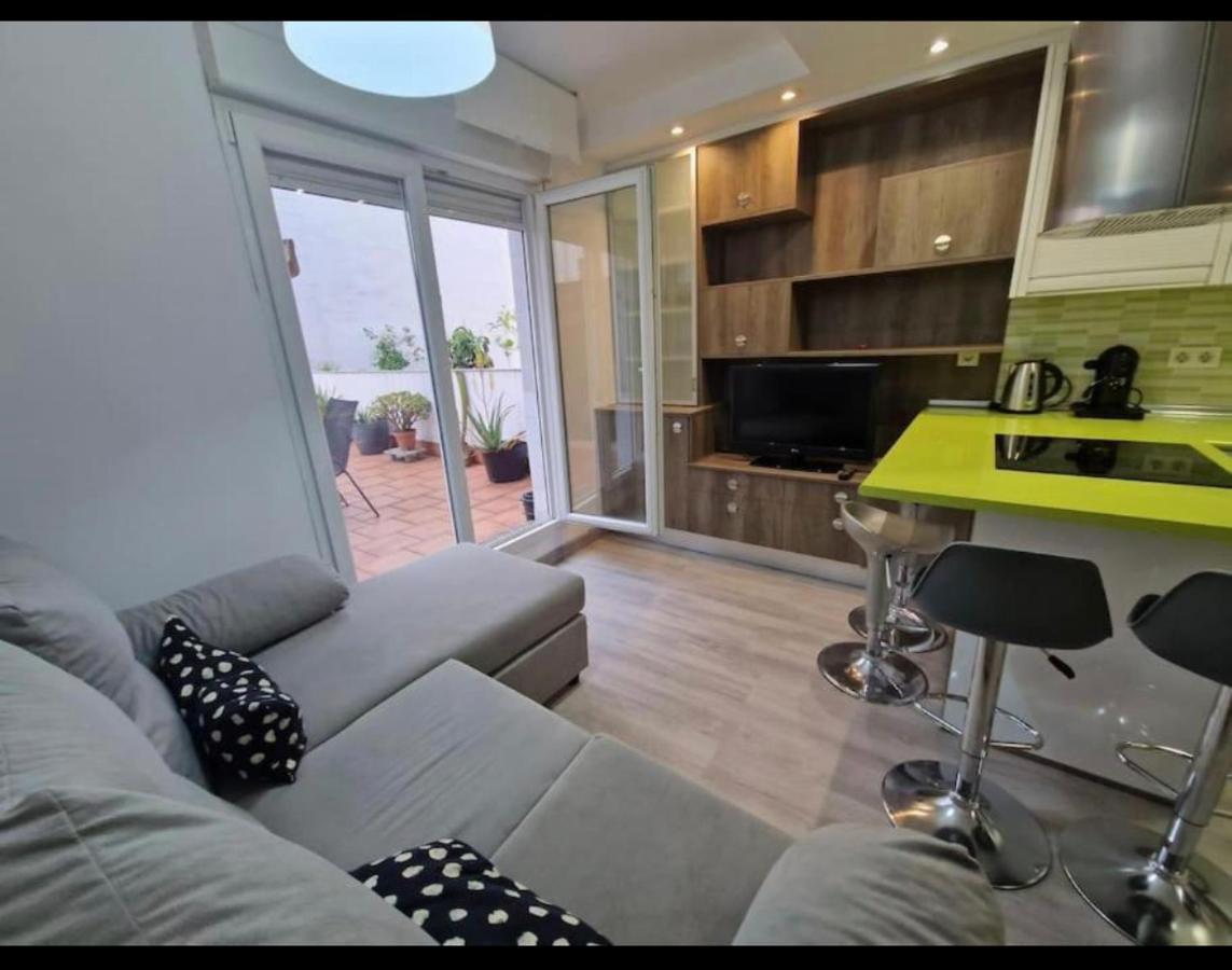גיחון Apartamento Con Terraza Y Parking חדר תמונה