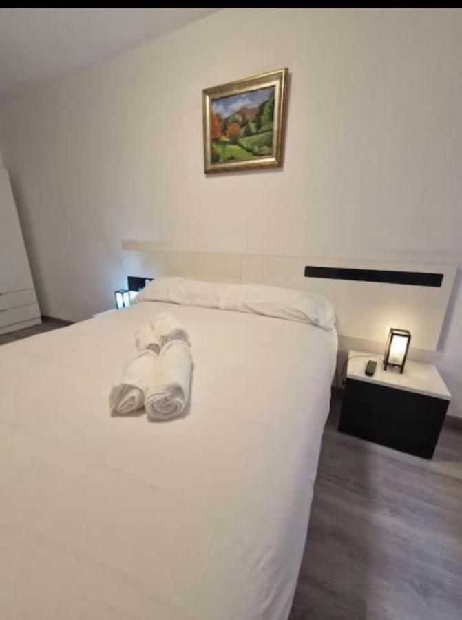 גיחון Apartamento Con Terraza Y Parking חדר תמונה